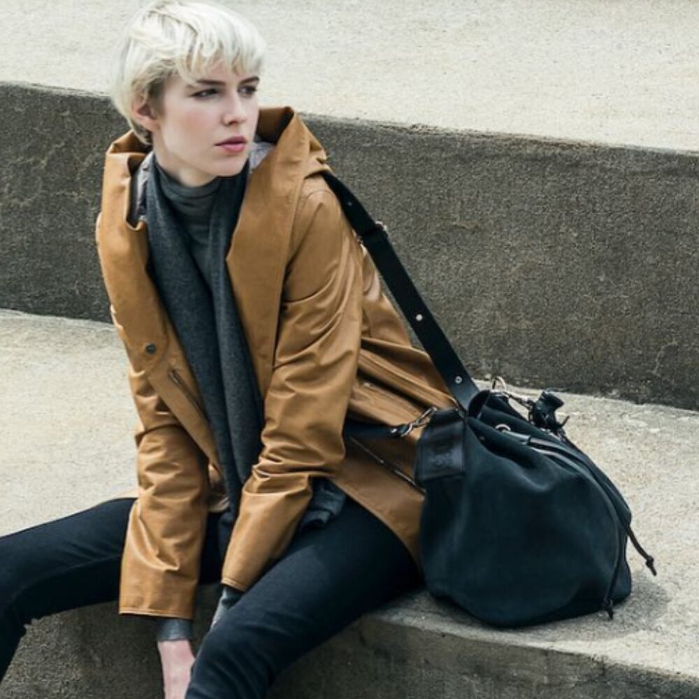 Black Leather Drawstring Satchel - Classic Women’s Shoulder Bag